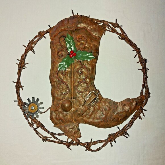 Barbed Wire Cowboy girl western Wreath 12" Metal Spur Holly Rustic Farmhouse - Picture 1 of 16